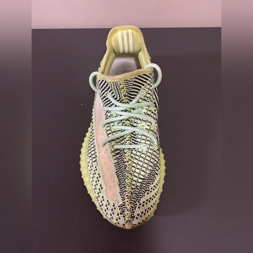 Men’s adidas Yeezy Boost 350 V2 Yeezreel Non-Reflective Kanye West Size 8.5